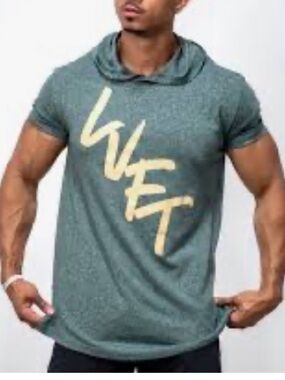 Gray Short-Sleeve Hooded Men's Tee with Script Graphic